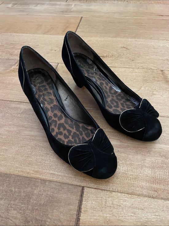 Sam Edelman Shoes - Sam Edelman Black Suede Women's Bow Block Heel Pumps